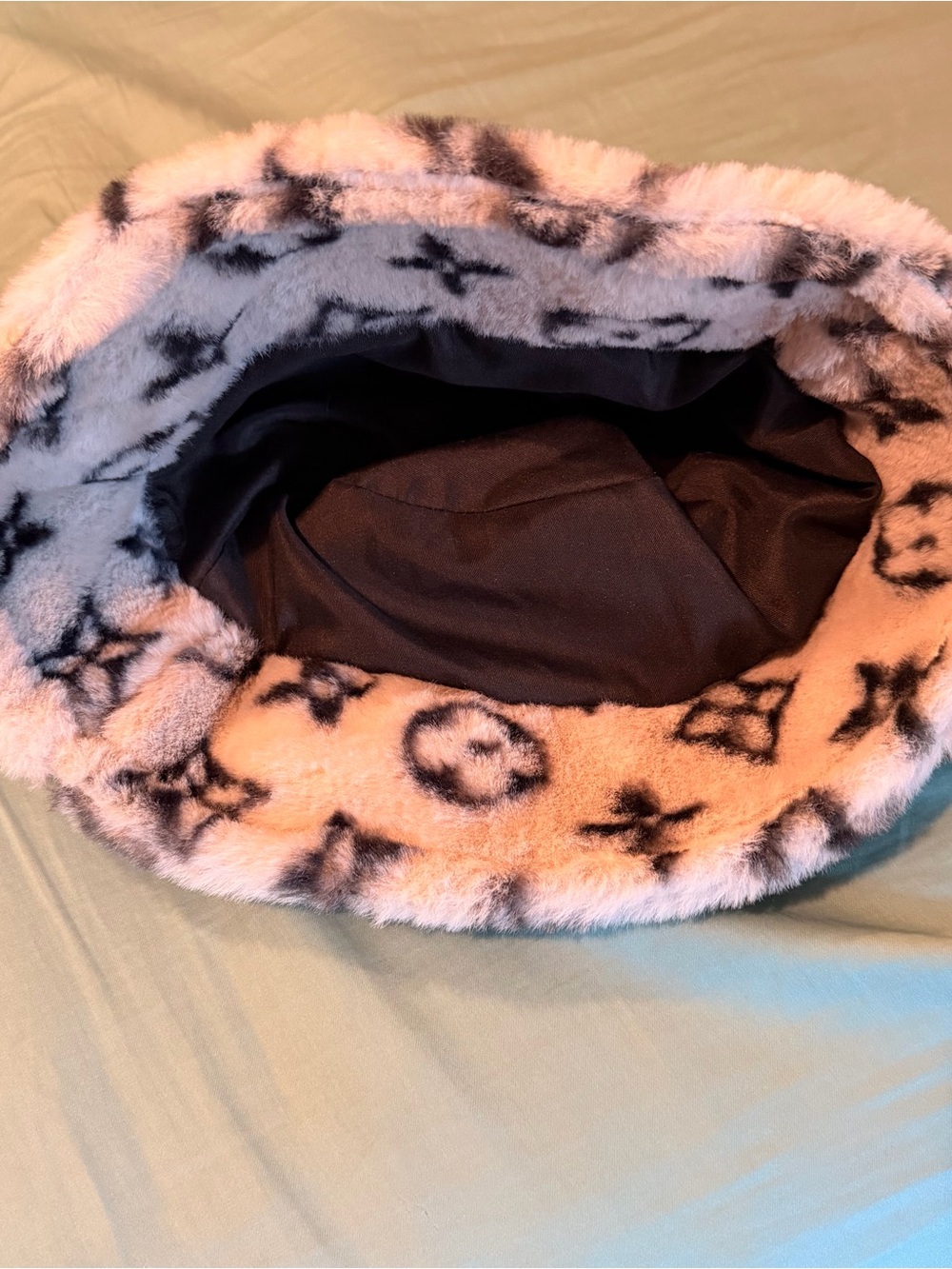 Faux Fur Bucket Hat - Picture 8 of 9